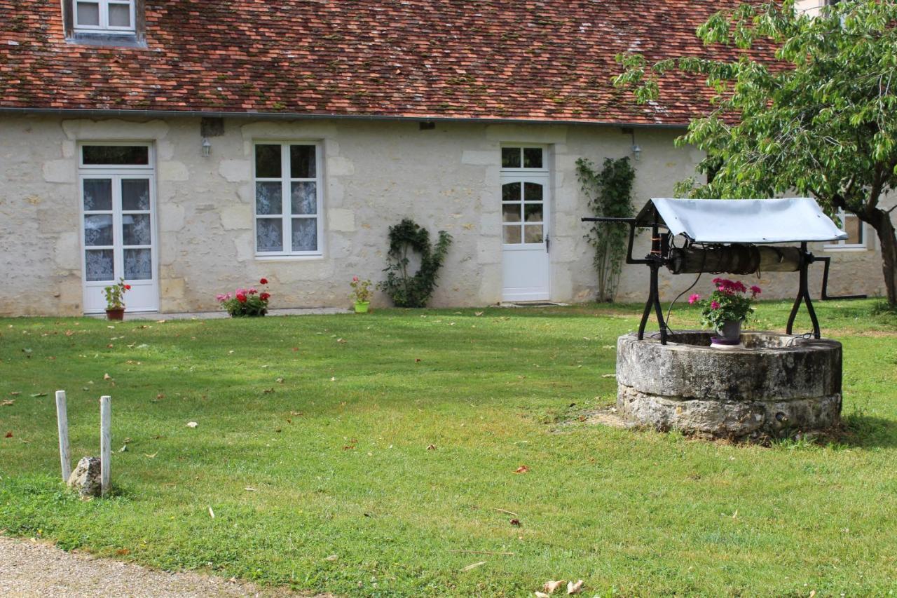 Domaine De La Touche Mosnay Bed and Breakfast Eksteriør billede